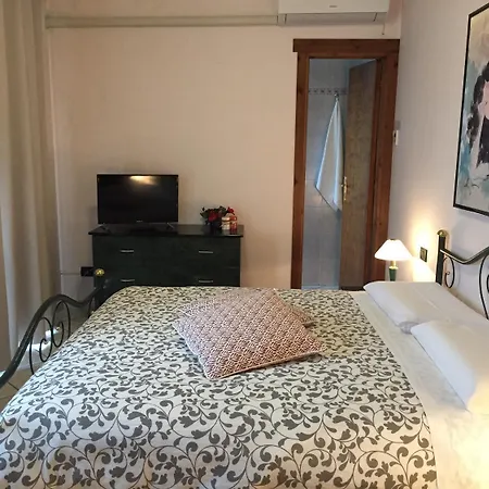 فندق مبيت وإفطار M'ami 3*