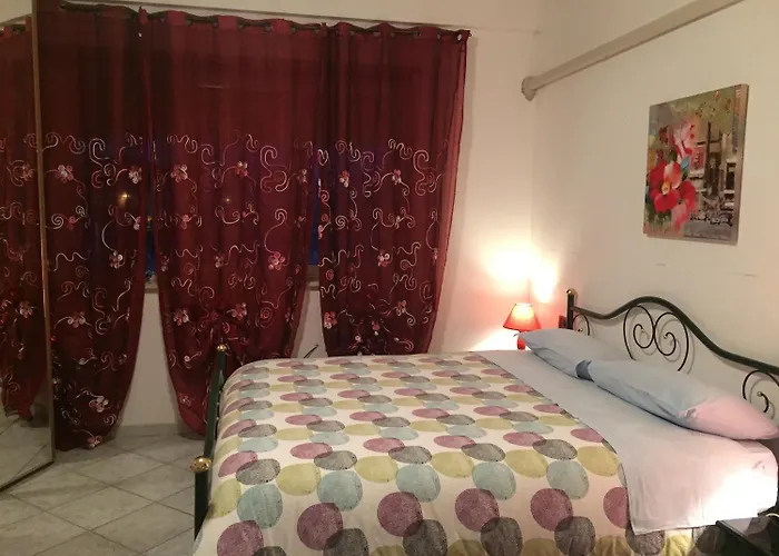 M'ami Bed & Breakfast 3*